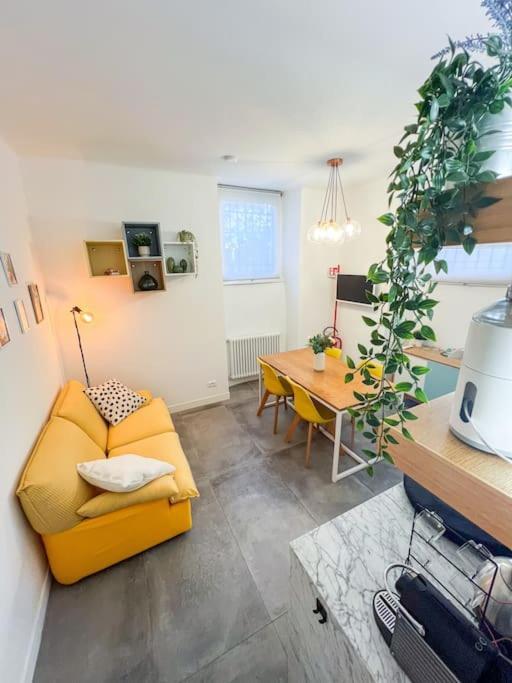 Atella Apartment *